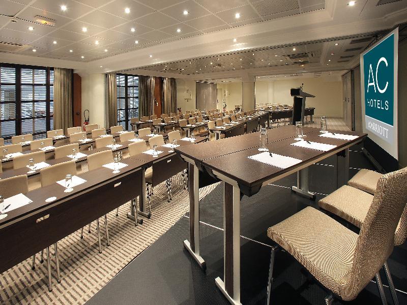 Ac Hotel By Marriott Ambassadeur Antibes - Juan Les Pins Exterior foto