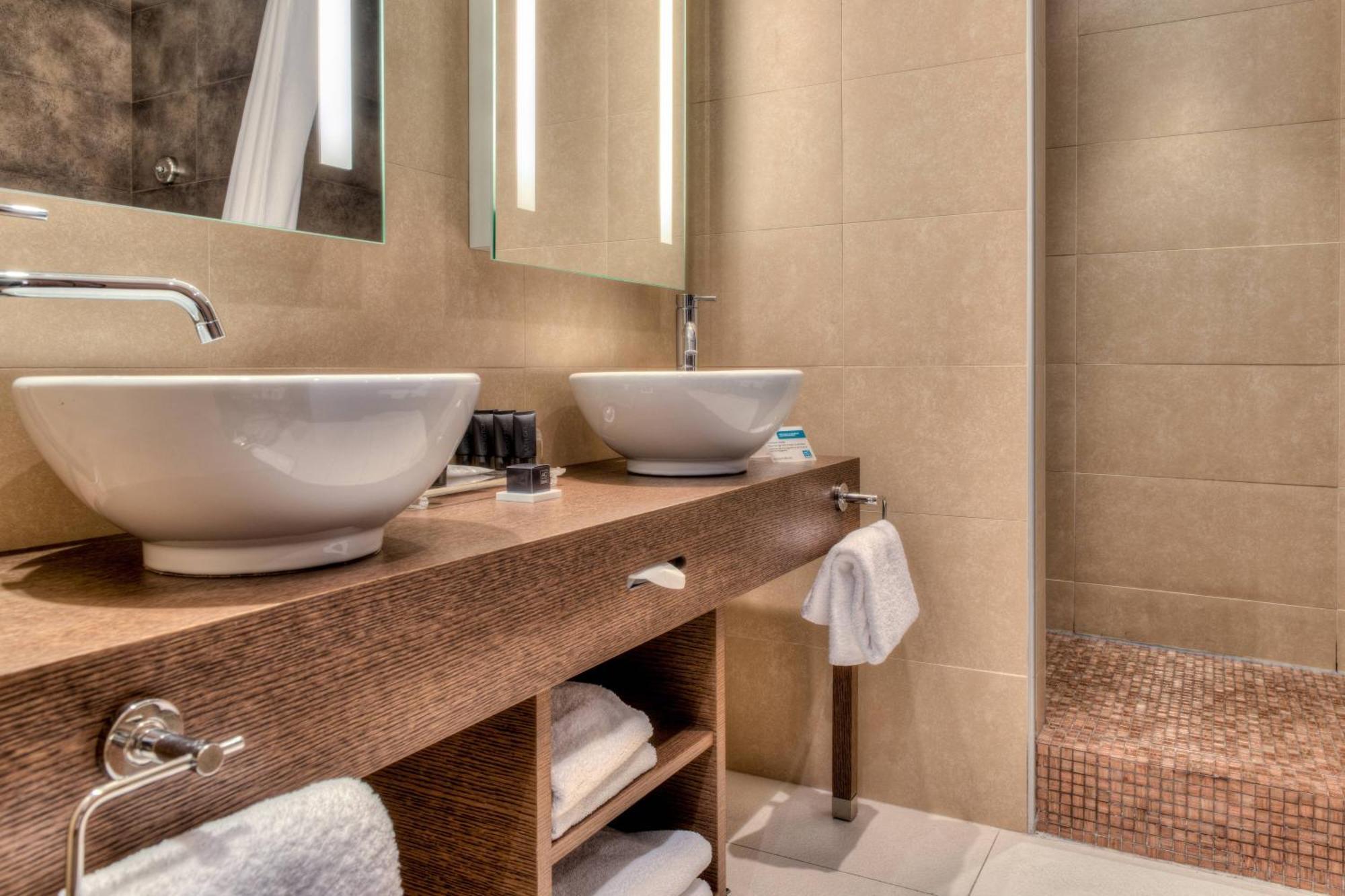 Ac Hotel By Marriott Ambassadeur Antibes - Juan Les Pins Exterior foto