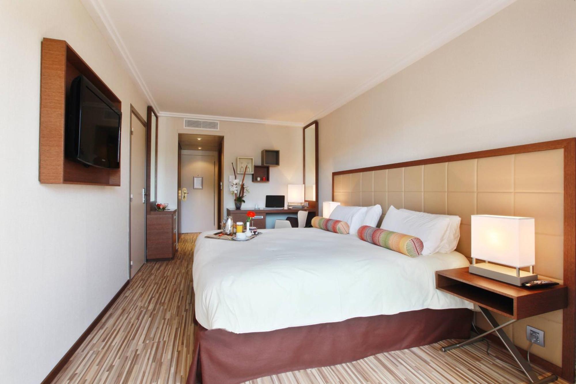 Ac Hotel By Marriott Ambassadeur Antibes - Juan Les Pins Exterior foto