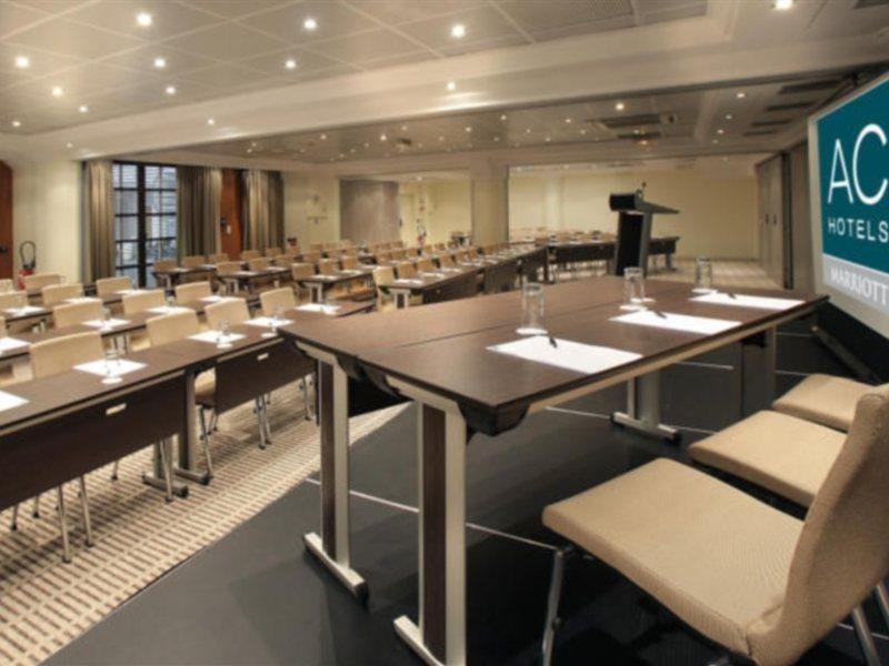 Ac Hotel By Marriott Ambassadeur Antibes - Juan Les Pins Negócio foto